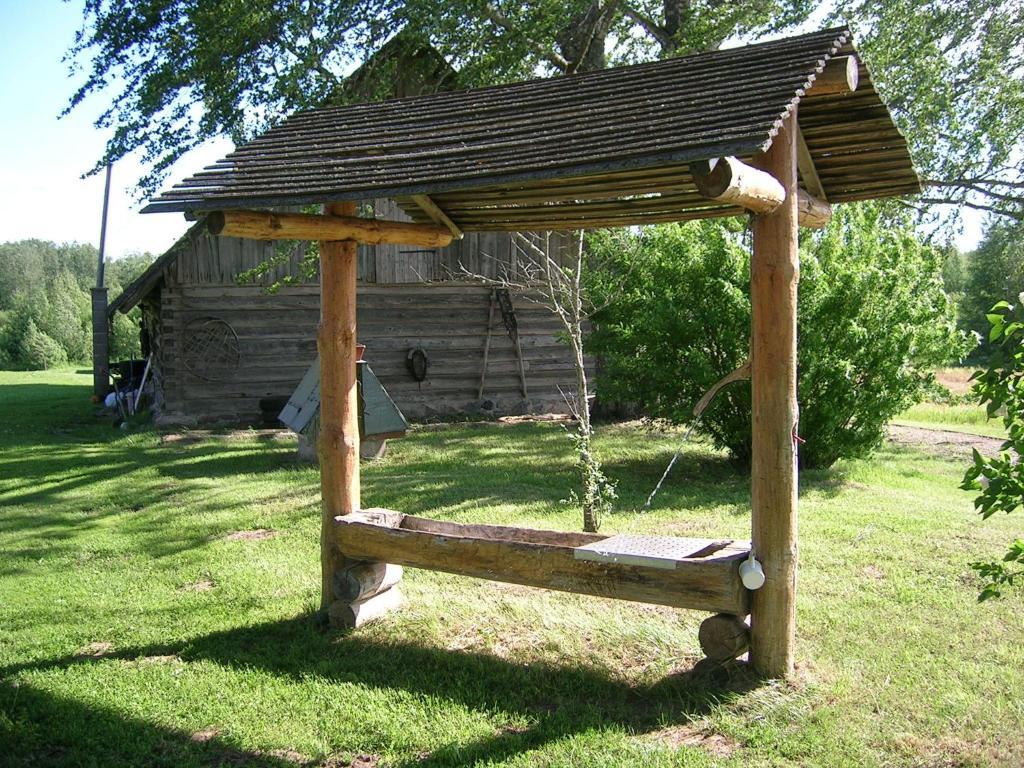 Villa Kalda Talu Tõlliste Exterior foto